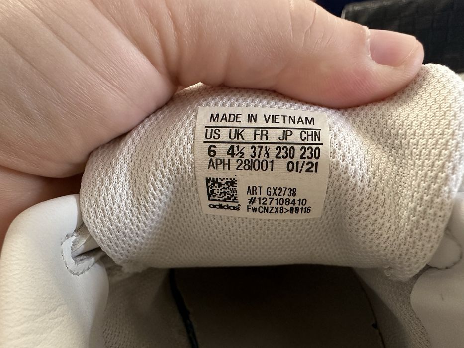 Кецове адидас