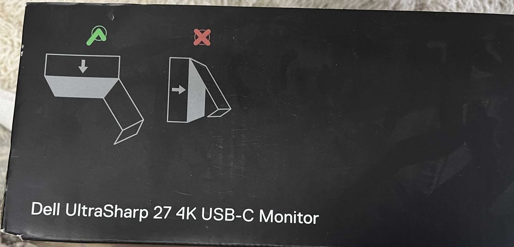 Монитор 27" Dell U2720Q за части