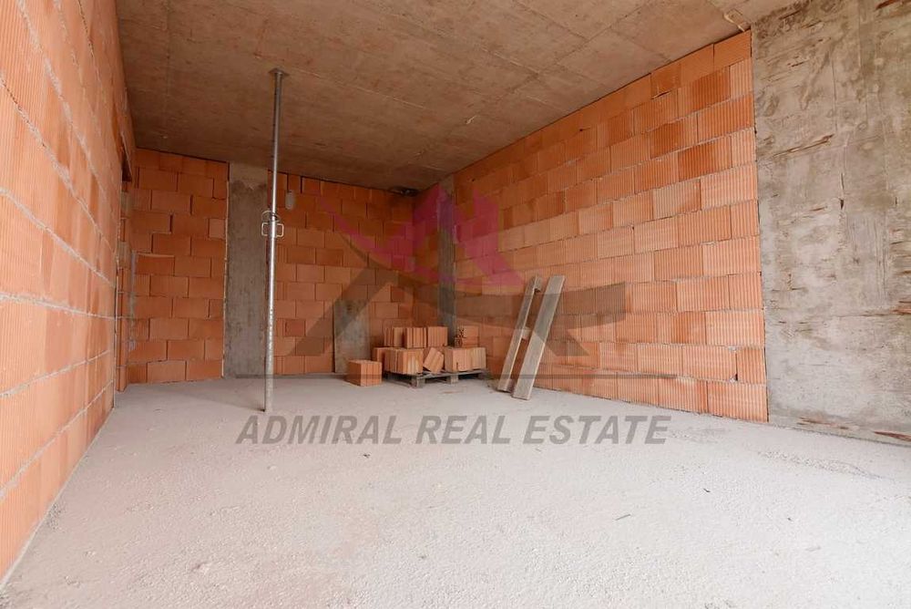 Продава се Двустаен апартамент в Варна, Възраждане 3 - 61 кв.м за 878 €/кв.м - Снимка #2