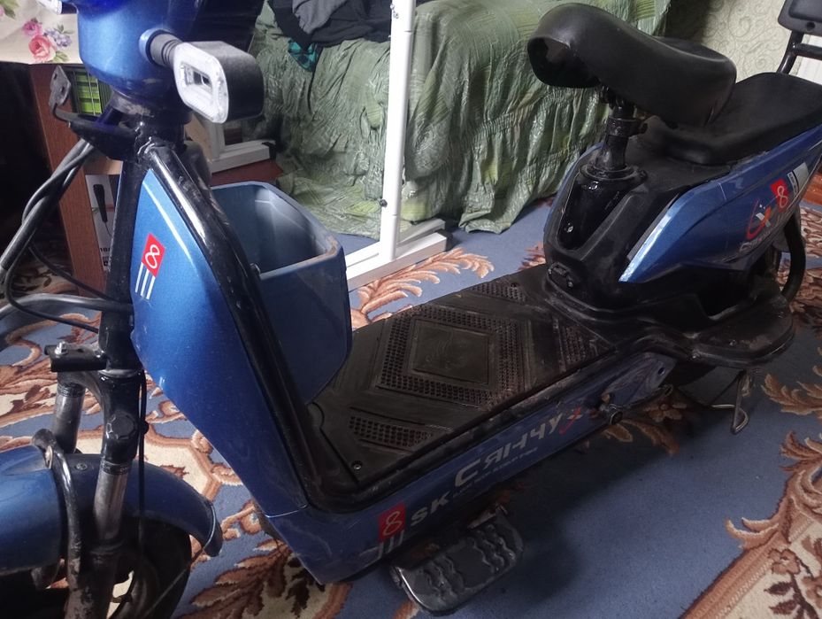 Продам электроскутер sk8 сянчу