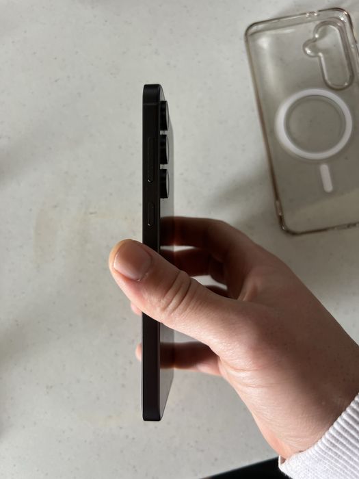 VAND Samsung S24 FE 256 gb - 8gb ram