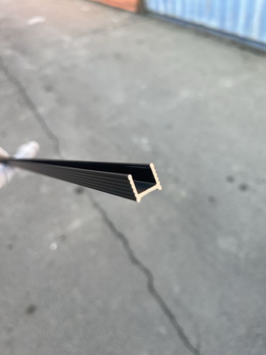 Теневой Плинтусы Профили