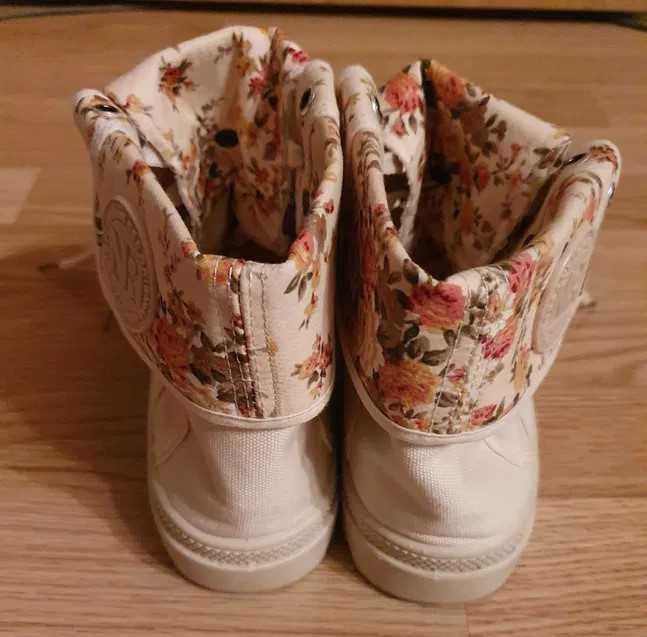 Ghete sport de damă și teniși