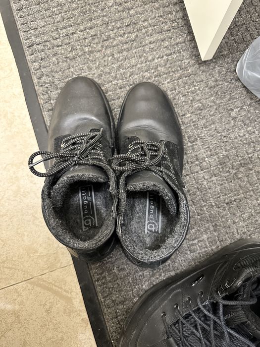 Продам кроссовки и туфли