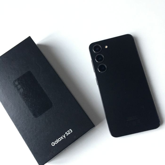 Смартфон Samsung Galaxy S23 256GB