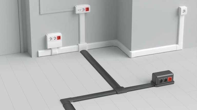 Напольный кабель канал Legrand / IEK