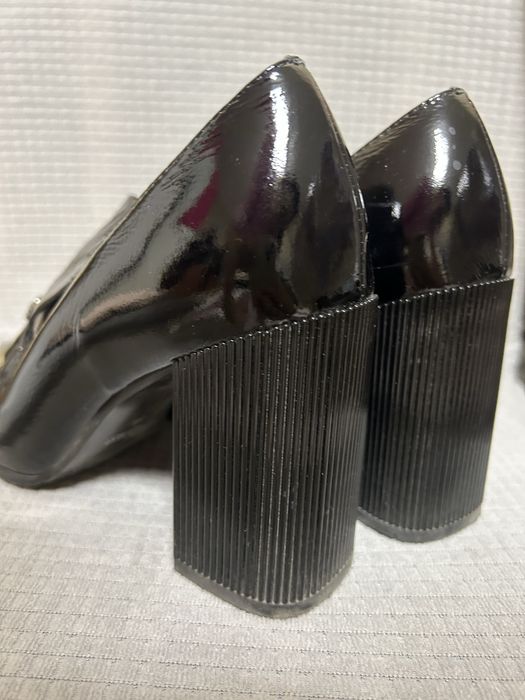 Туфли на высоких каблуках классика