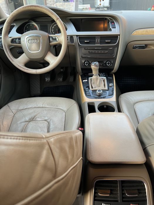 Vând audi a4 b8 anul 2008