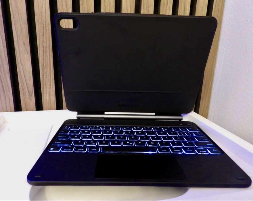 Apple iPad 10 (2022) 64GB Blue + tastatură ESR