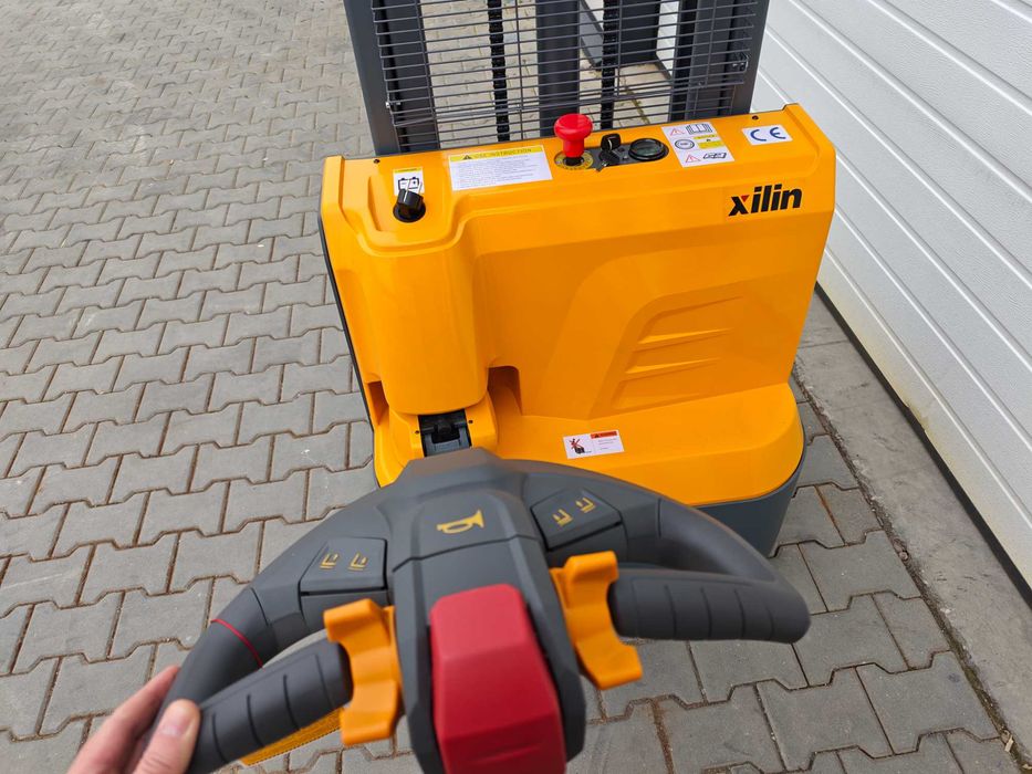 Електрически стакер Xilin CDD 1.2-5 3-3.5