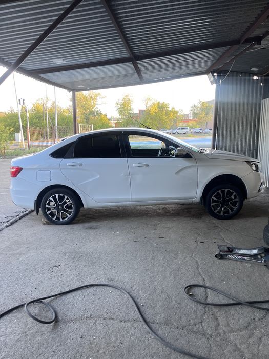 Lada vesta 2020 Срочная продажа