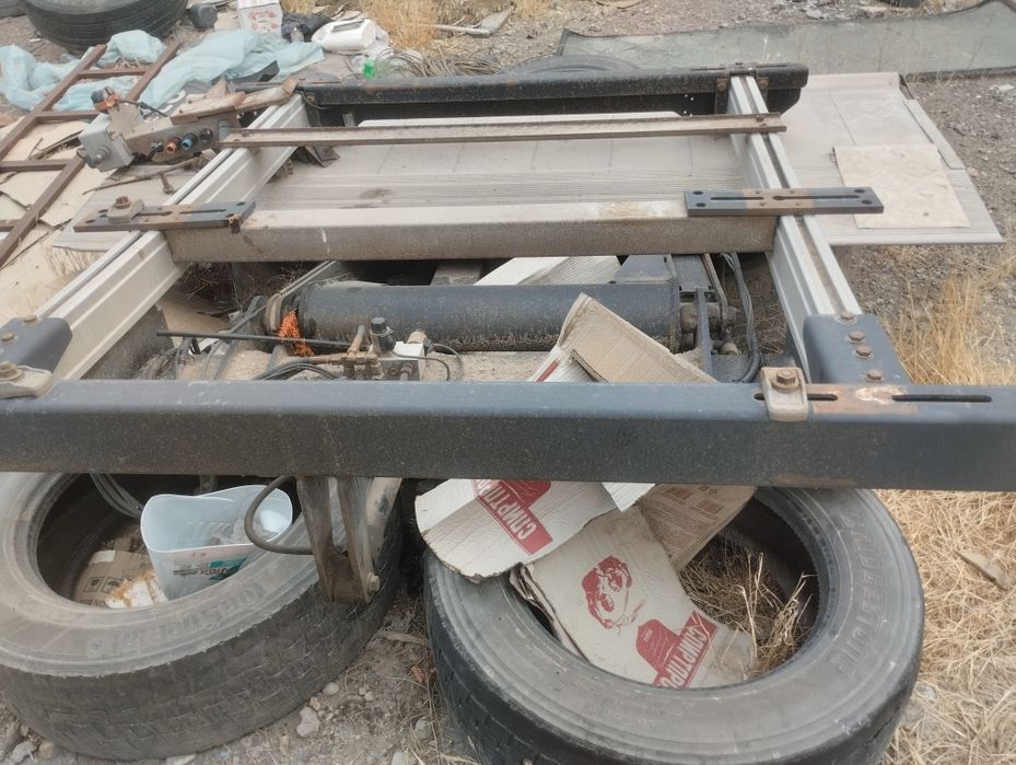 Гидро лопата на прицеп.