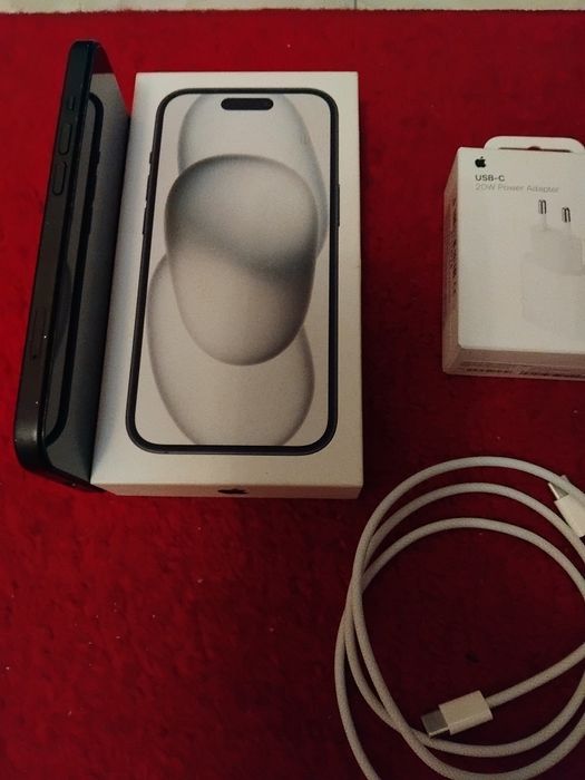 Iphone 15 256gb Перфектен