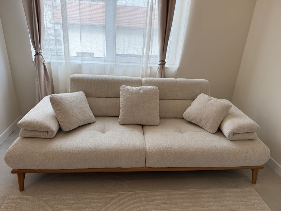 Трапезна маса с 5 стола