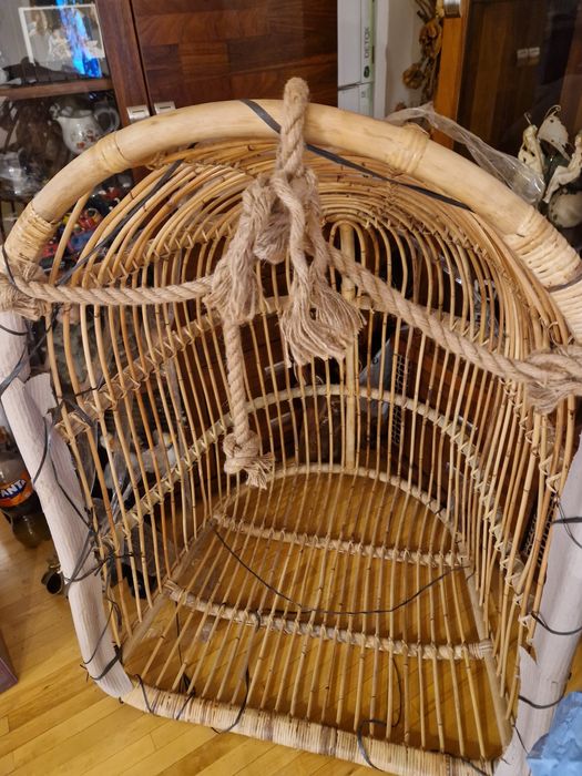 Mobilier din ratan, set format din 2 canapele, o masă de dining