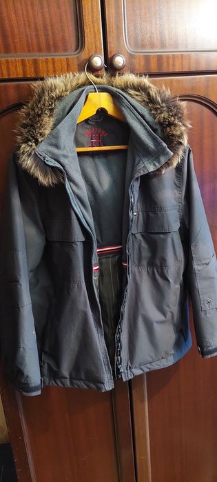 Продам куртку демисезонная