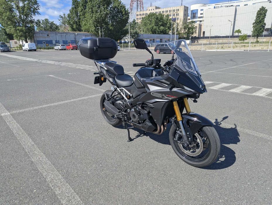 Suzuki GSX-S1000GX