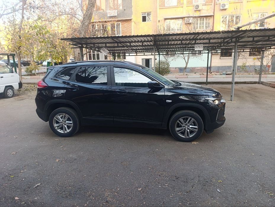 Trecker 2 Ls pozitsyasi