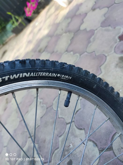 Bicicleta copil cu varsta de pana la 10 ani