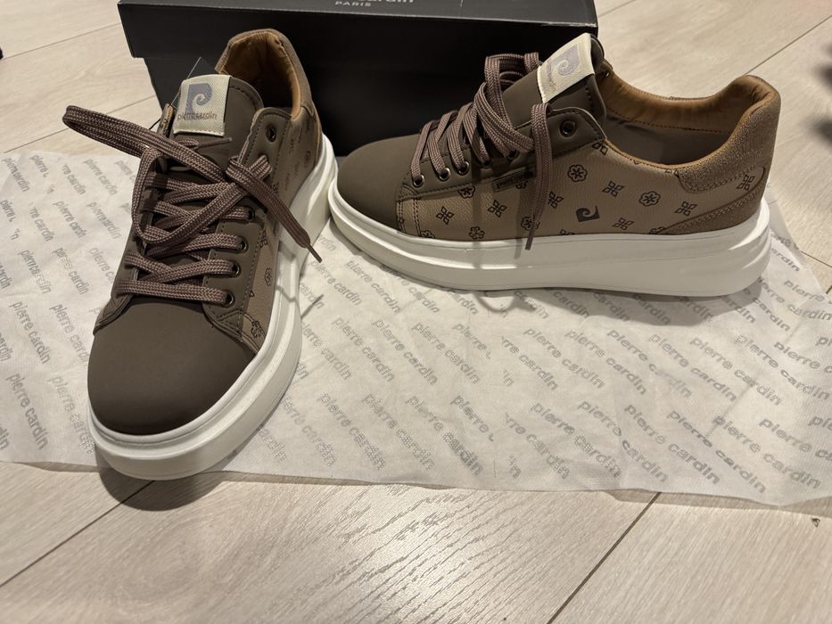 Adidasi Pierre Cardin originali - noi cu eticheta