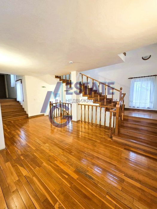 Бутиков етно-комплекс с работещ туристически потенциал в близост