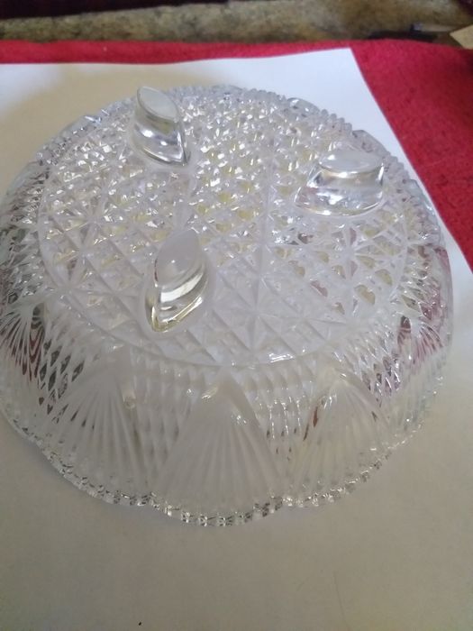 Продам хрустальные вазы для фруктов и прочего