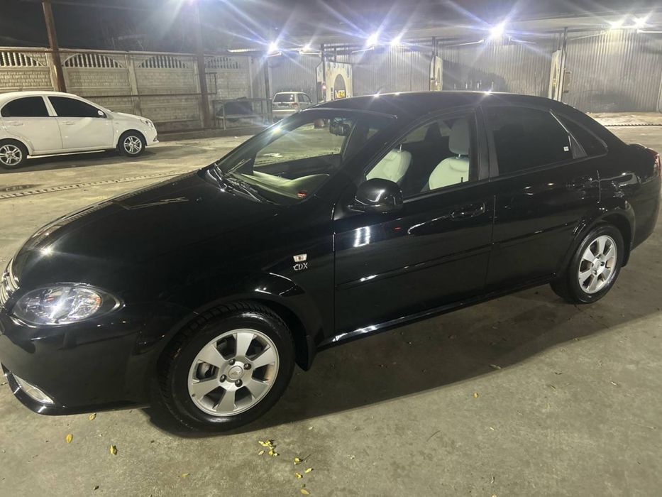 Jentra 3 pozitsiya 2023 yil bez lyuk  32.000 km