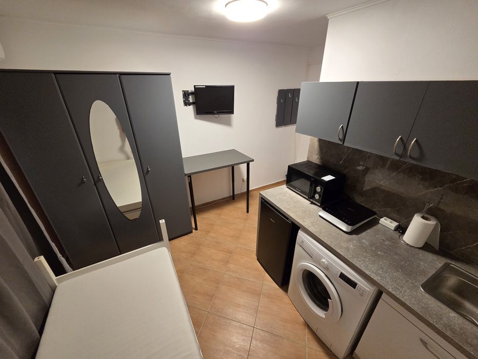 Garsonieră zona Soarelui