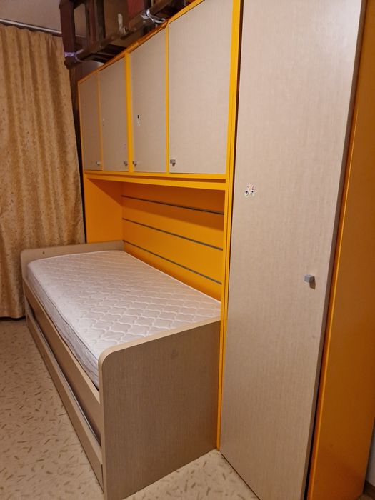 Продается детский гарнитур б/у