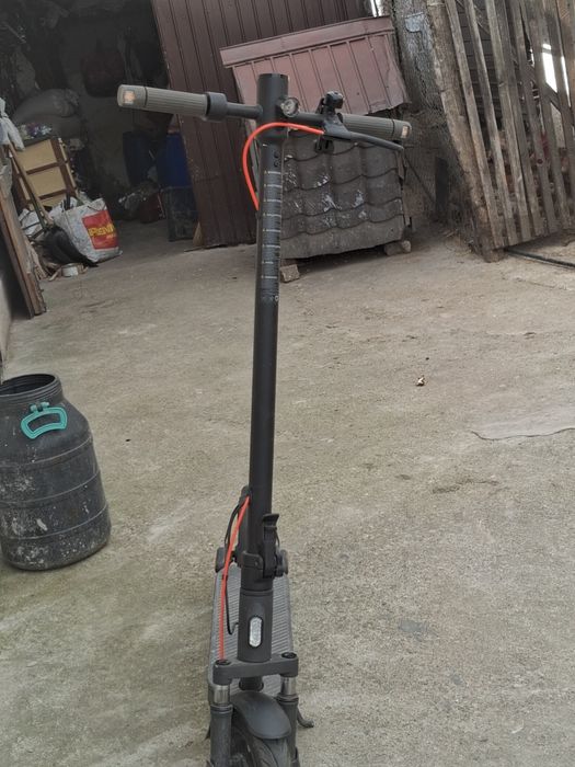 Trotinetă electrică Xiaomi