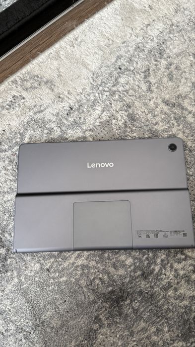 Tableta Lenovo Tab plus