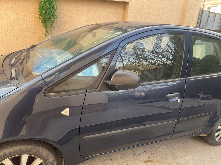 Митцубиши Колт 2007