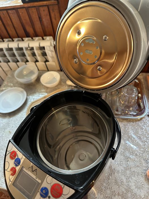 Продам термос чайник