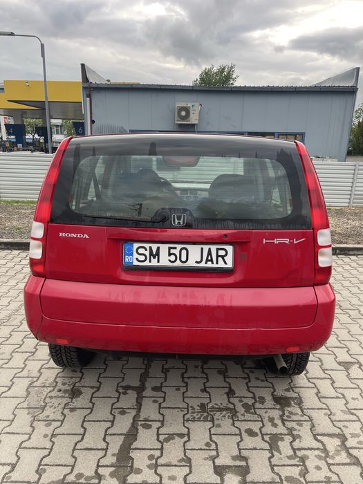 Vând HONDA HR-V 1.6 Benzină