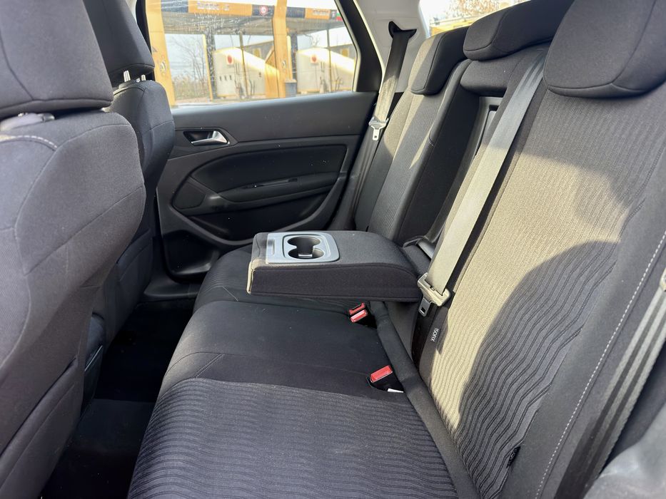 Peugeot 308 2.0 Blue-HDI 150к.с