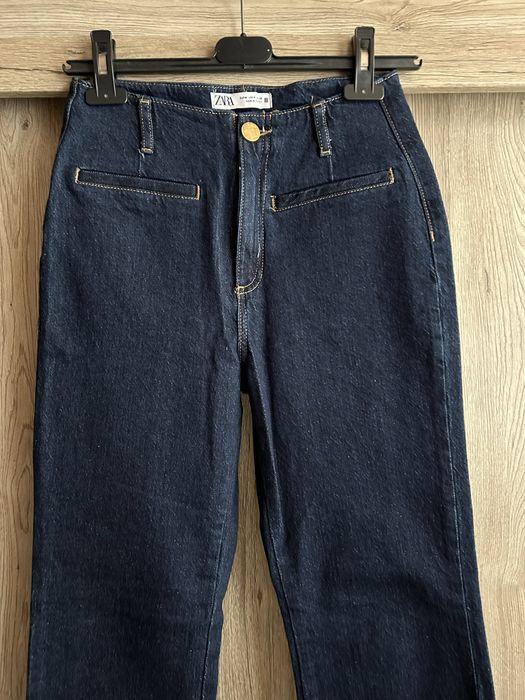 ZARA Нови дамски дънки размер 36/S