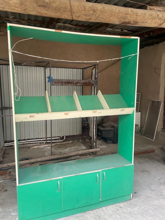 Шкаф магазин полка