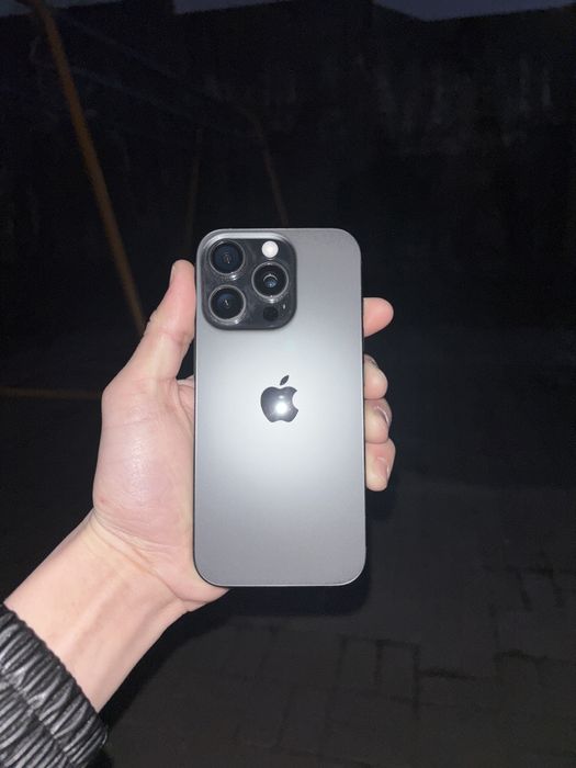 Айфон 16 про е сим