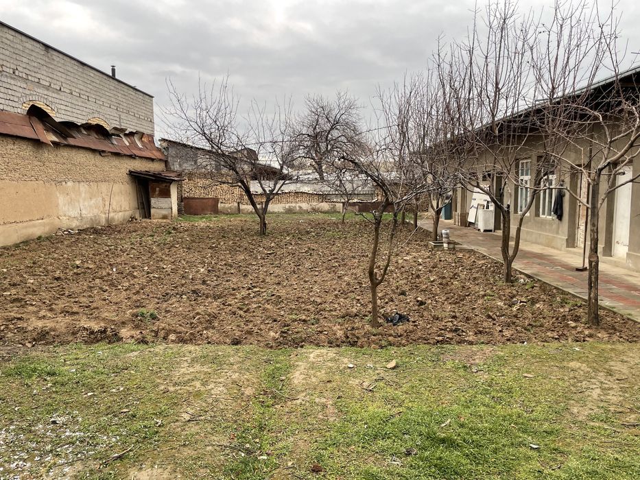 Uy sotiladi koksaroy oltintepa 50 yillik