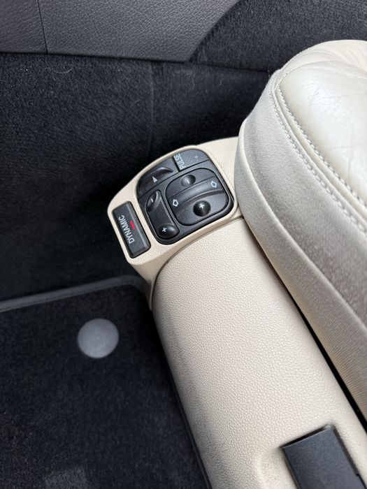 Mercedes e class w211