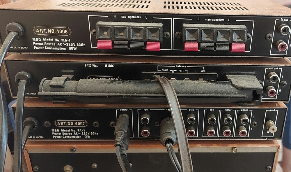 Ретро аудио система на MBO