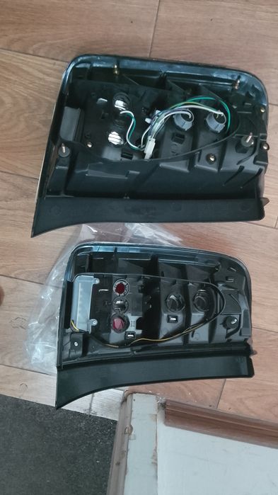 Lampa stop Toyota prius 2 piese Toyota prius 2 prius 3 4 far Toyota prius stop aripa grila piese noi