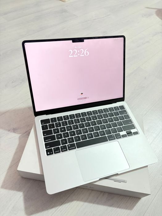 Macbook air 13 M4 2025