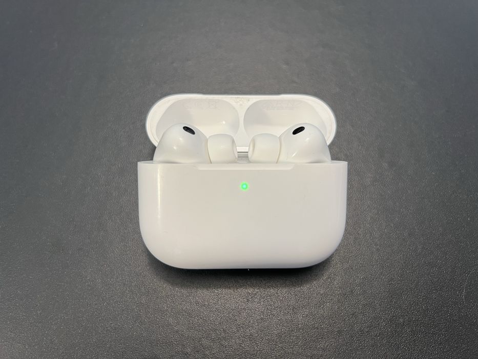 Apple AirPods Pro 3 + кейс