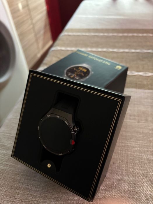Huawei Watch GT 5 Pro 46mm Black – кутия и зарядно