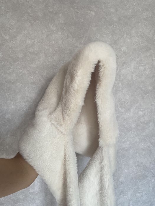 Капор новый с шарфом