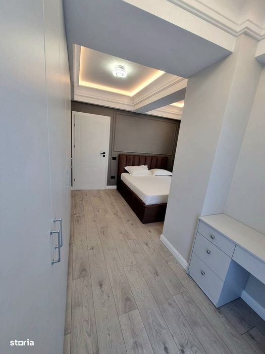 BLOC NOU- 3 camere si loc de parcare