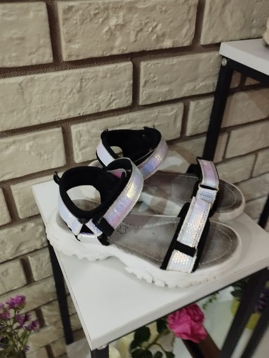 Обувь для девочки Туфли, босоножки, сапоги