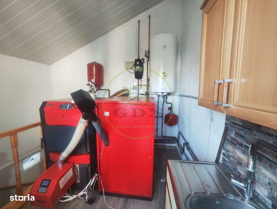 Casa 4 camere, teren 362 mp, Malu Mare