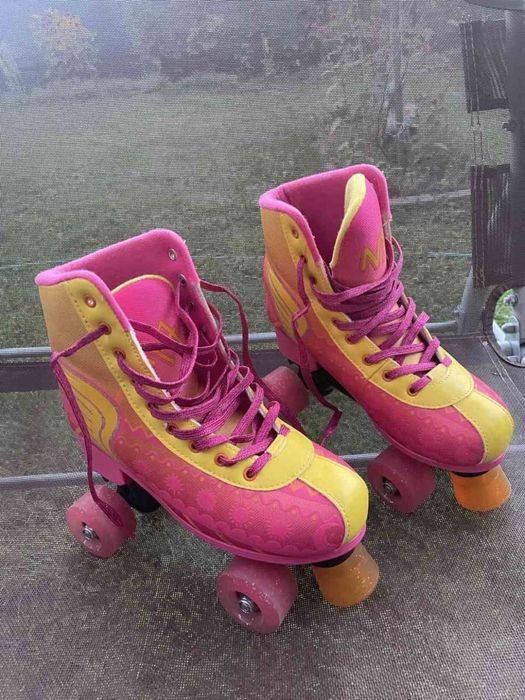 Ролкови кънки